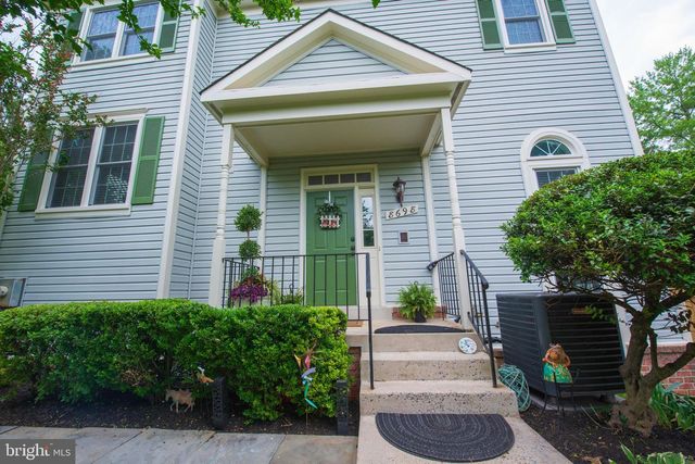 8698 DELCRIS DR, Gaithersburg, MD 20886