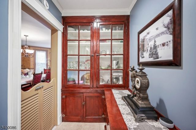 19 Berkeley Pl, Cranford Twp., NJ 07016