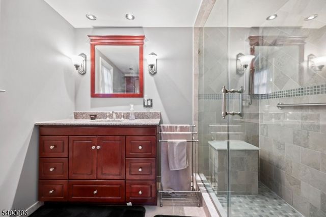 19 Berkeley Pl, Cranford Twp., NJ 07016