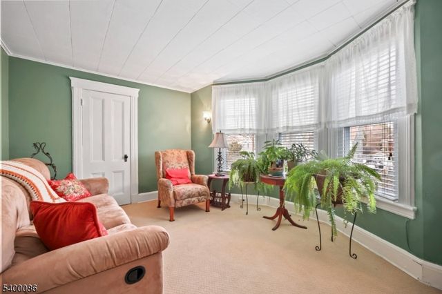 19 Berkeley Pl, Cranford Twp., NJ 07016