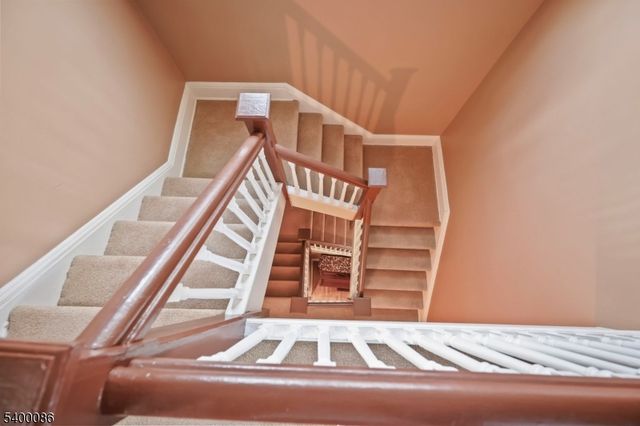 19 Berkeley Pl, Cranford Twp., NJ 07016