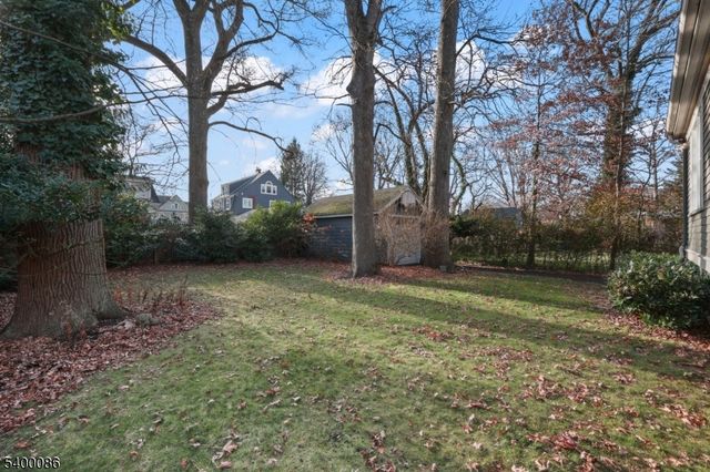19 Berkeley Pl, Cranford Twp., NJ 07016