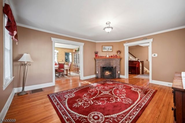 19 Berkeley Pl, Cranford Twp., NJ 07016
