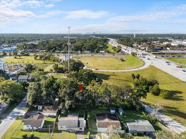 704 E WILMA STREET, Tampa, FL 33612