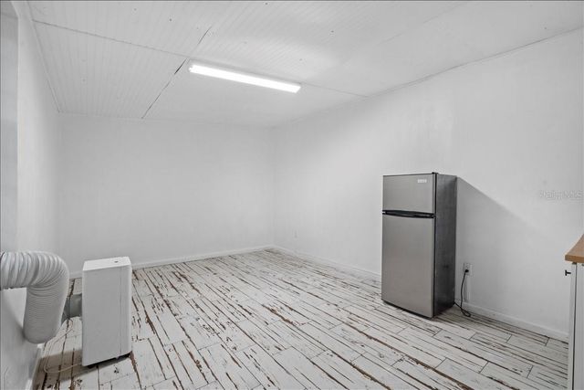 704 E WILMA STREET, Tampa, FL 33612