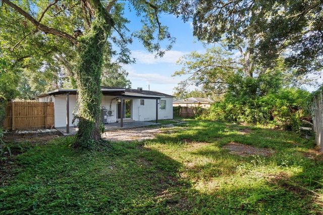 704 E WILMA STREET, Tampa, FL 33612