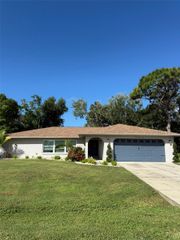 4420 MEADOW CREEK CIRCLE, Sarasota, FL 34233