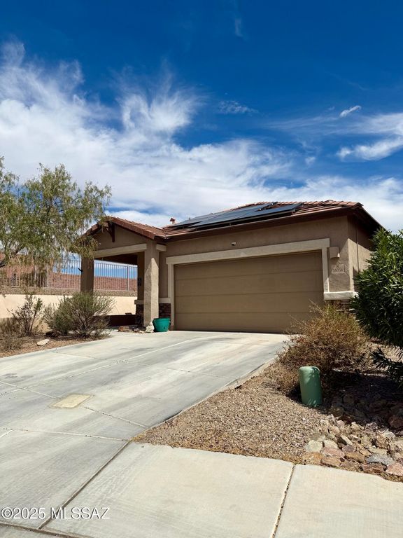 16038 S Camino Casal, Sahuarita, AZ 85629