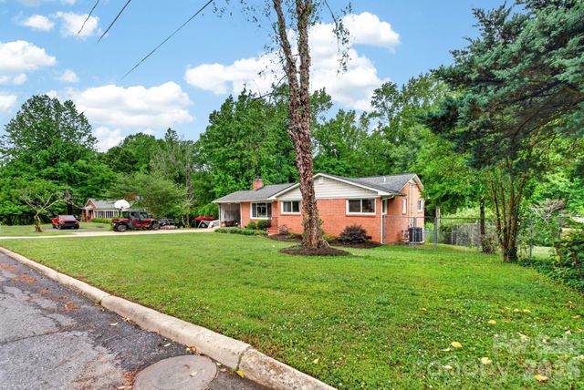 1100 Sunset Road, Cherryville, NC 28021