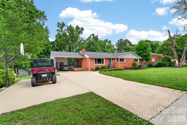 1100 Sunset Road, Cherryville, NC 28021