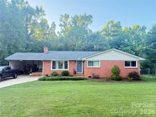 1100 Sunset Road, Cherryville, NC 28021