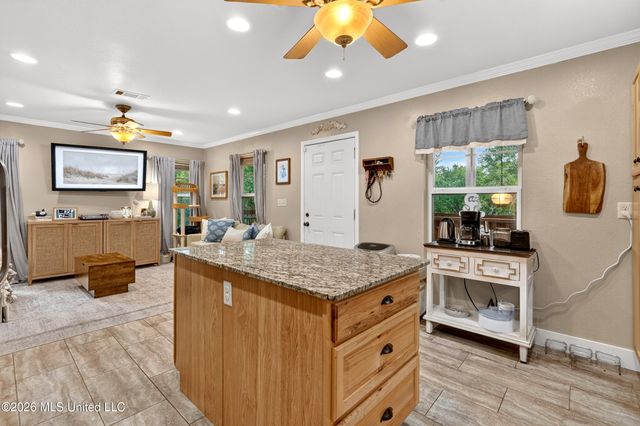 6079 4th Street, Bay Saint Louis, MS 39520