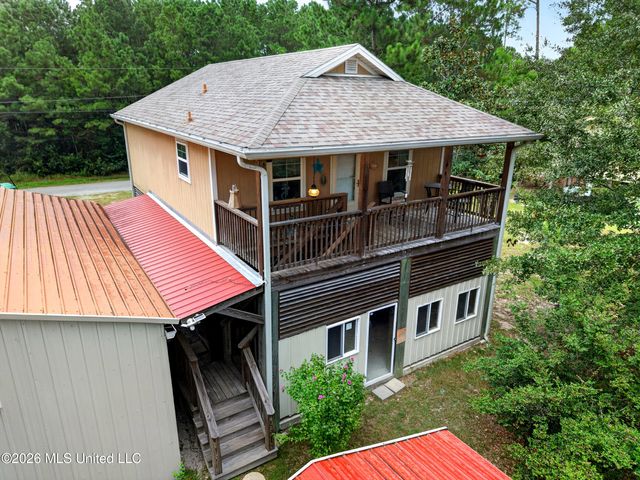 6079 4th Street, Bay Saint Louis, MS 39520