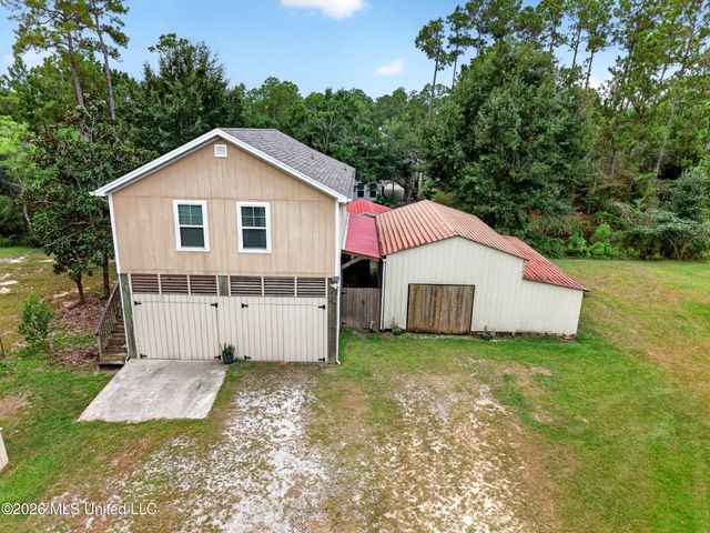 6079 4th Street, Bay Saint Louis, MS 39520