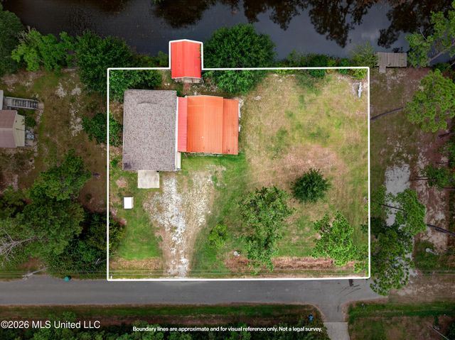 6079 4th Street, Bay Saint Louis, MS 39520