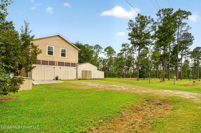 6079 4th Street, Bay Saint Louis, MS 39520