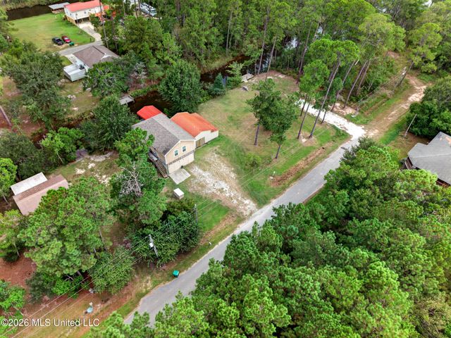 6079 4th Street, Bay Saint Louis, MS 39520