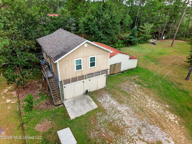 6079 4th Street, Bay Saint Louis, MS 39520