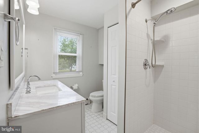 647 MIDDLE HOLLAND RD, Southampton, PA 18966