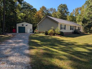 495 Crooked Run Road, Elizabeth City, NC 27909