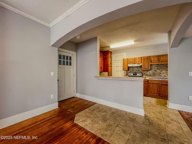 2359 OAK Street 1, Jacksonville, FL 32204