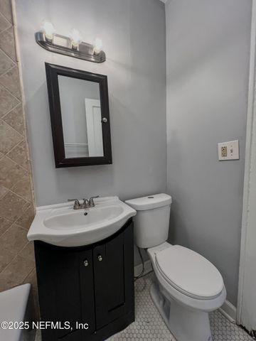 2359 OAK Street 1, Jacksonville, FL 32204