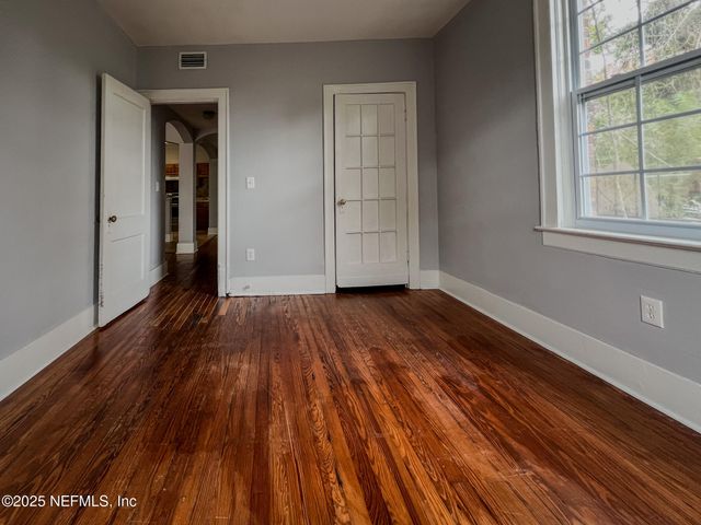 2359 OAK Street 1, Jacksonville, FL 32204