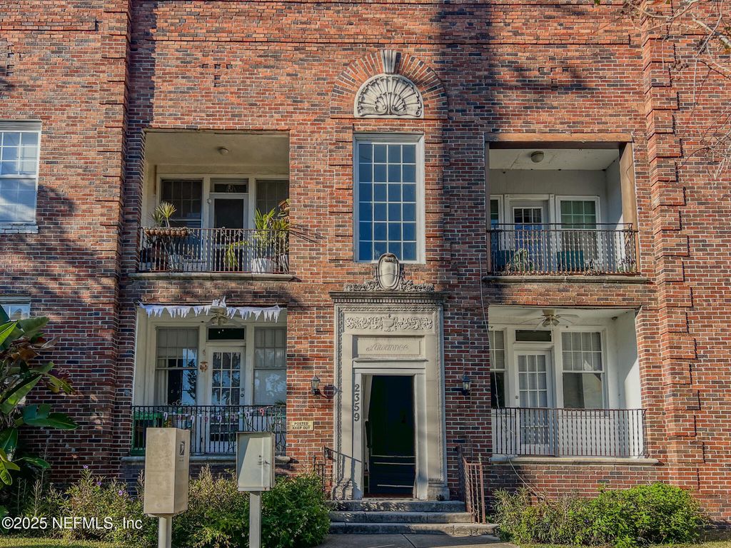 2359 OAK Street 1, Jacksonville, FL 32204