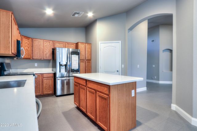 22306 N VAN LOO Drive, Maricopa, AZ 85138