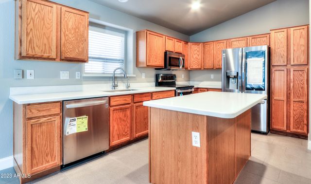 22306 N VAN LOO Drive, Maricopa, AZ 85138