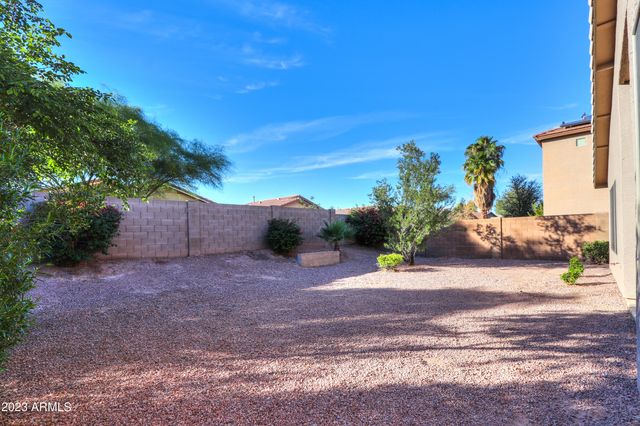 22306 N VAN LOO Drive, Maricopa, AZ 85138