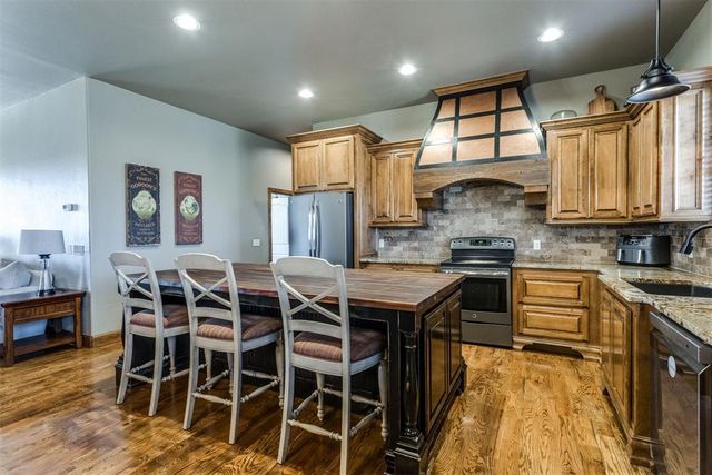 704 N Rockwell Street, Newcastle, OK 73065