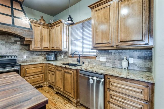 704 N Rockwell Street, Newcastle, OK 73065