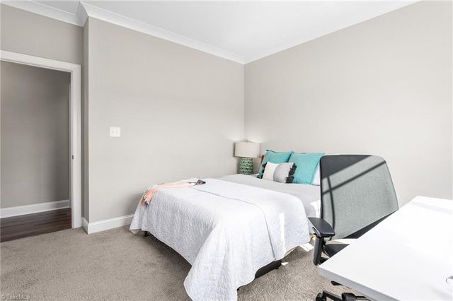 7006 Westfield Village Circle, Summerfield, NC 27358