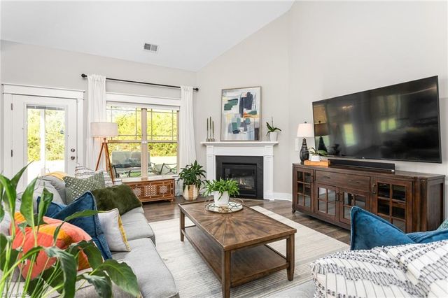 7006 Westfield Village Circle, Summerfield, NC 27358