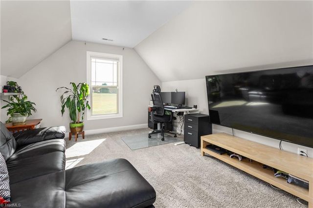 7006 Westfield Village Circle, Summerfield, NC 27358