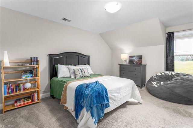 7006 Westfield Village Circle, Summerfield, NC 27358