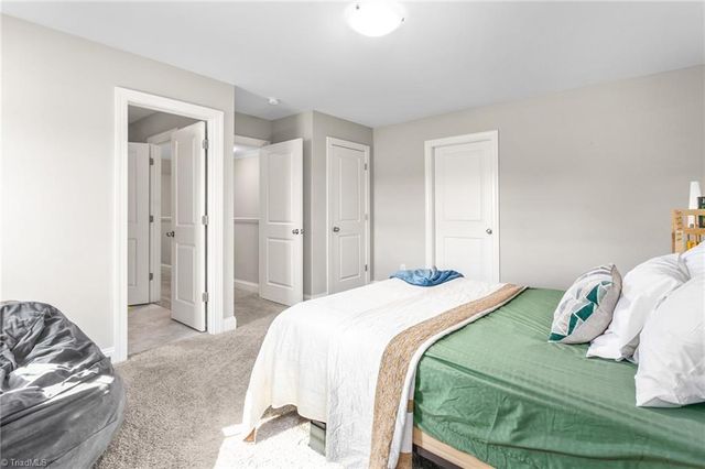 7006 Westfield Village Circle, Summerfield, NC 27358