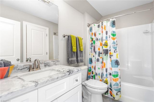 7006 Westfield Village Circle, Summerfield, NC 27358