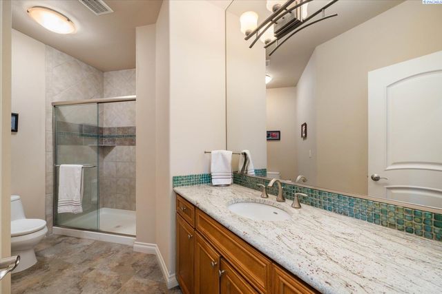 1376 Tuscany Pl, Richland, WA 99352