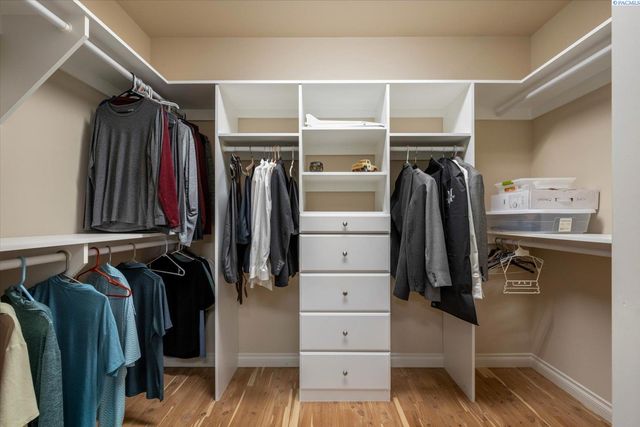 1376 Tuscany Pl, Richland, WA 99352