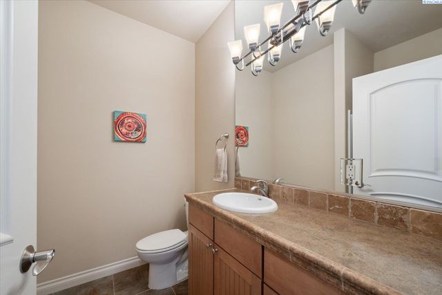 1376 Tuscany Pl, Richland, WA 99352