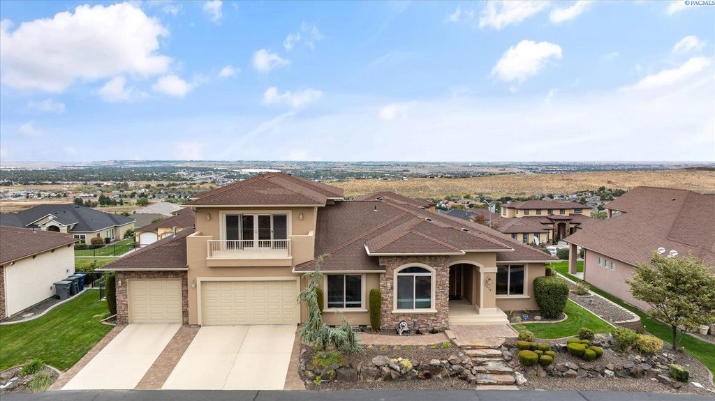 1376 Tuscany Pl, Richland, WA 99352