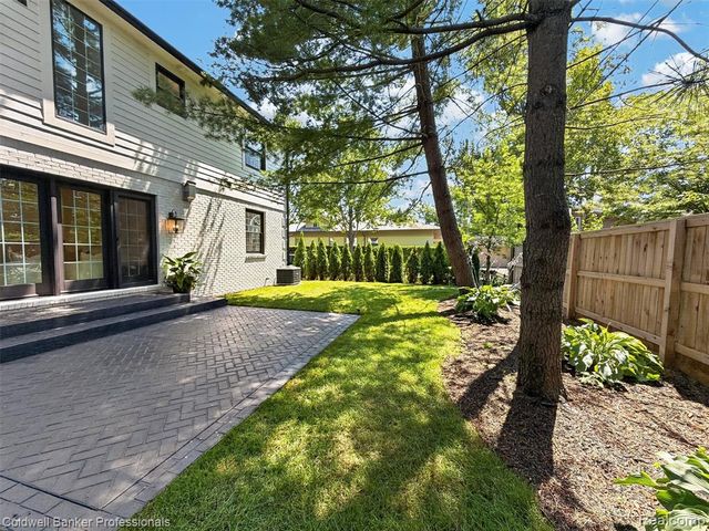 788 S Bates Street, Birmingham, MI 48009