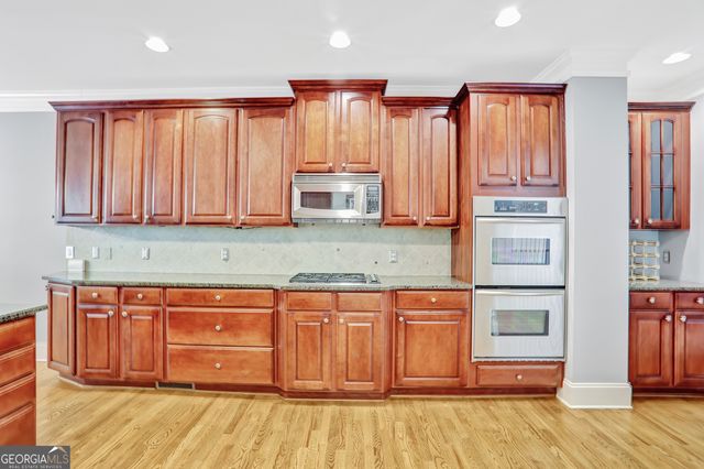 2444 Oak Grove Heights, Decatur, GA 30033