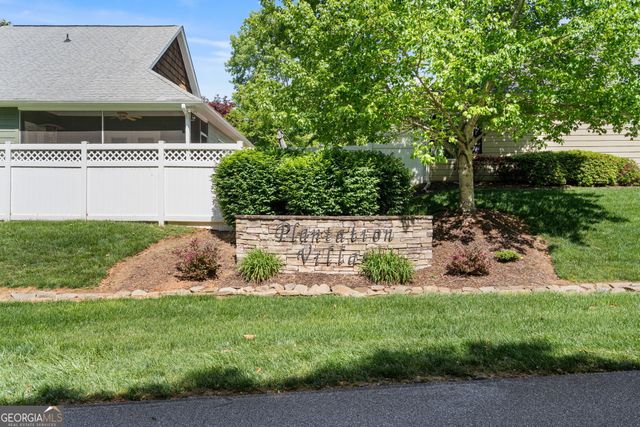 419 Long View Cir., Hiawassee, GA 30546