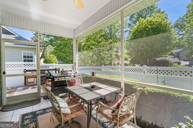 419 Long View Cir., Hiawassee, GA 30546