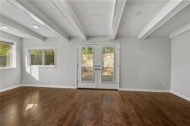 2634 Birch Street SE, Smyrna, GA 30080