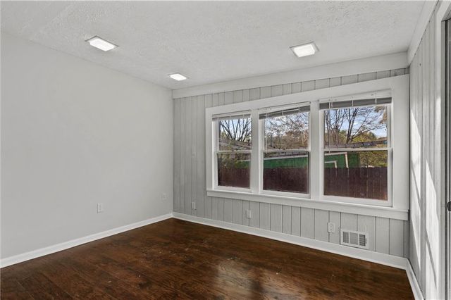 2634 Birch Street SE, Smyrna, GA 30080