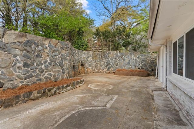 2634 Birch Street SE, Smyrna, GA 30080